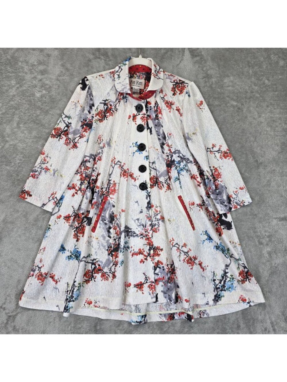 An Ren Coat Womens Small White Floral Art Print Button Front Pleated Knit